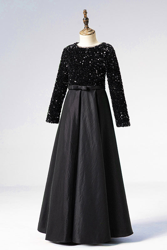 Pin by Umuliza Jackline on Fashion dresses | Gown dress party wear, Black  gown dress, Fancy dresses long